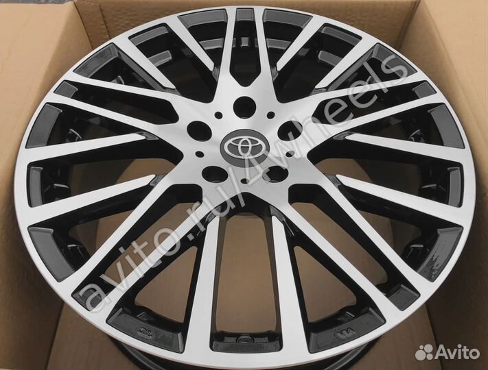 Диски для Тойота Авенсис Камри R18