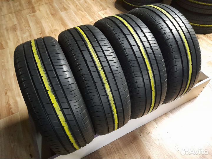 Falken Ziex ZE914 Ecorun 215/60 R16 95V