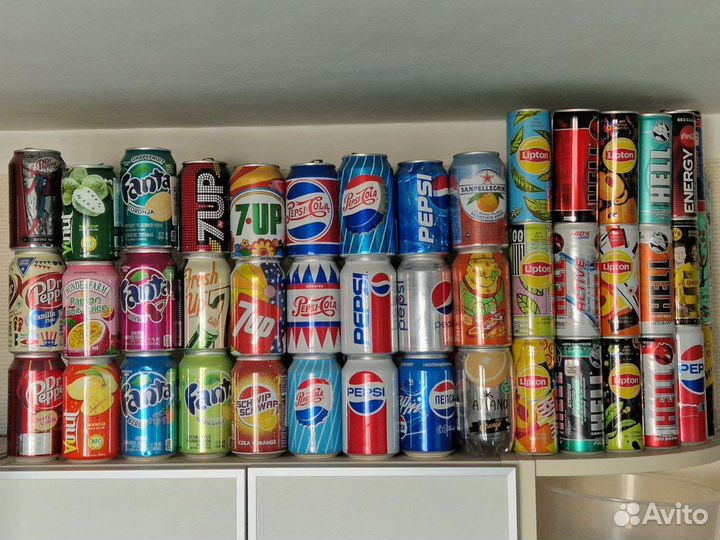 Коллекция банок