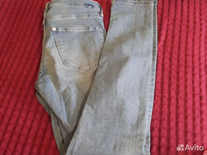 Джинсы
