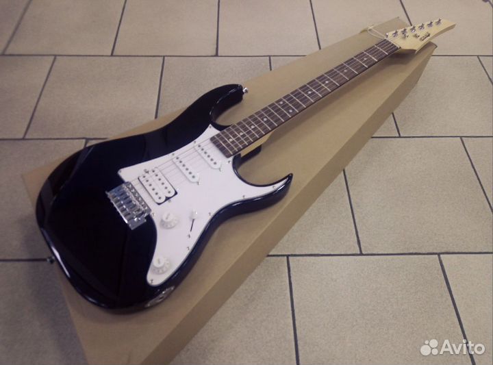 Электрогитара новая