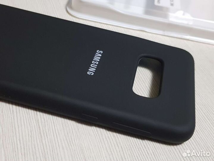 Чехлы для samsung S10e (2 вида) и Защитное стекло