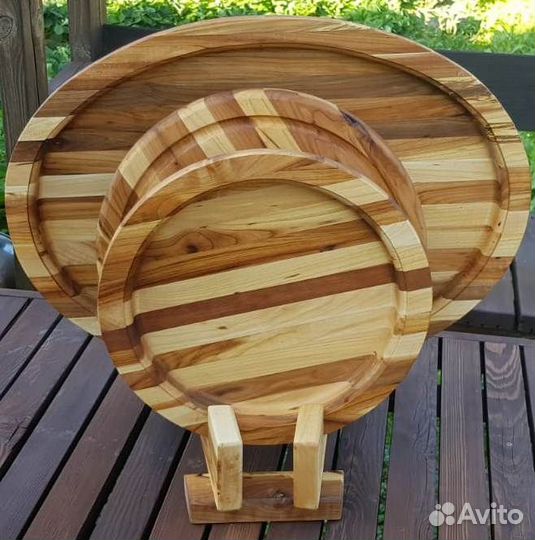 Набор деревянных тарелок