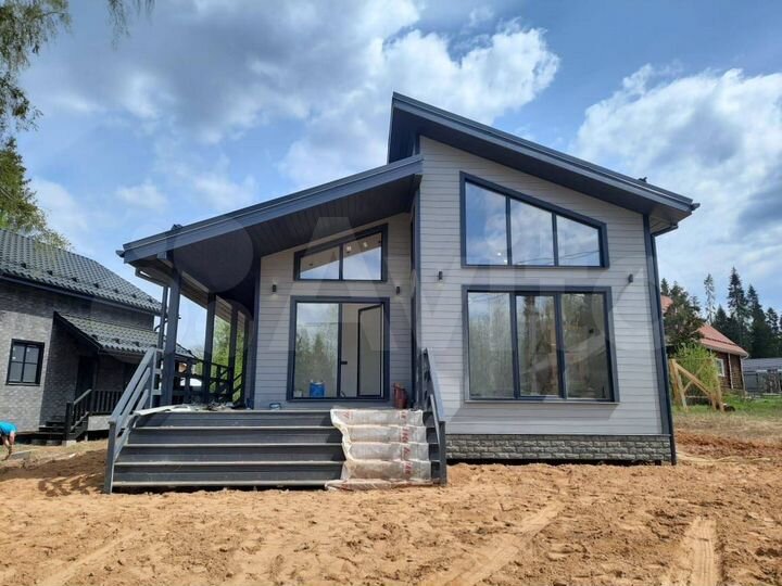 Дом 130 м² на участке 5,5 сот.