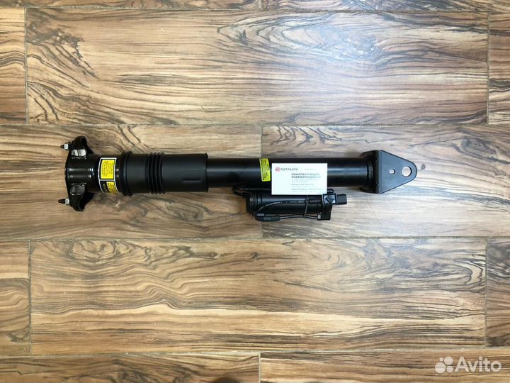 Амортизатор Mercedes GL-class X166 задний