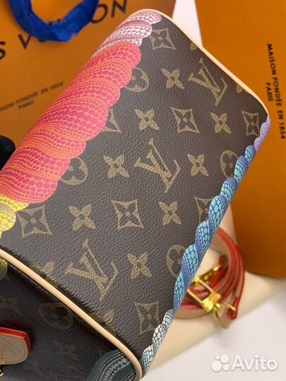 Сумка из канвы Louis Vuitton