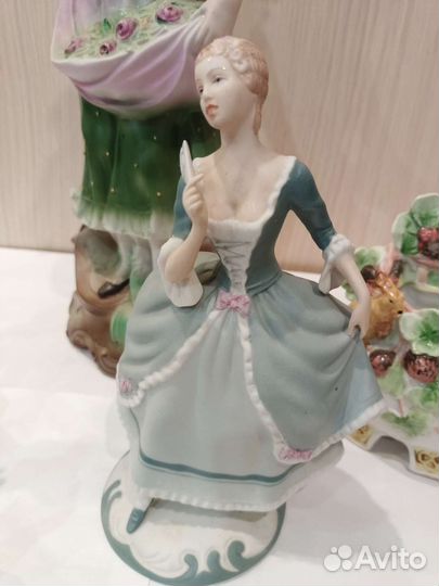 Фарфоровые статуэтки.Цены в описании