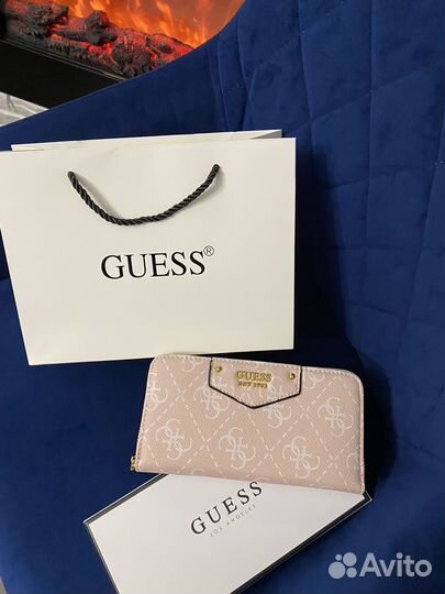 Кошелек guess в подарочной упаковке