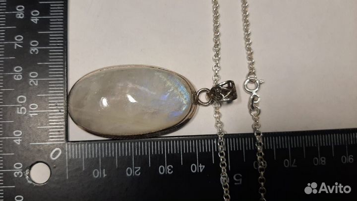 Кулоны с Белым Лабрадором на 