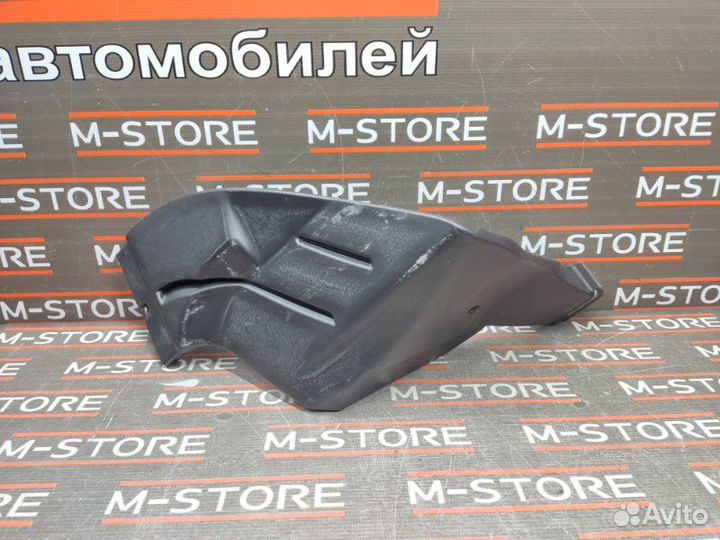 Воздуховод печки передний правый Mercedes-Benz