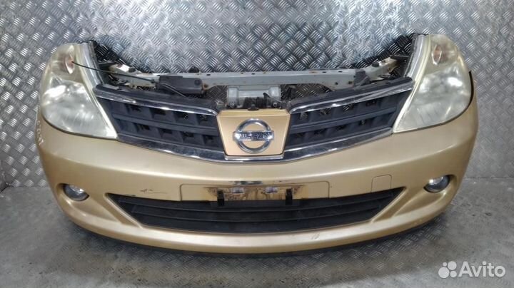 Передняя часть (ноускат) Nissan Tiida (2004-2014)