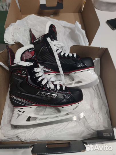 Хоккейные коньки bauer vapor X2.7