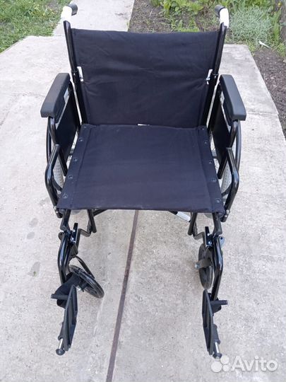 Коляска инвалидная