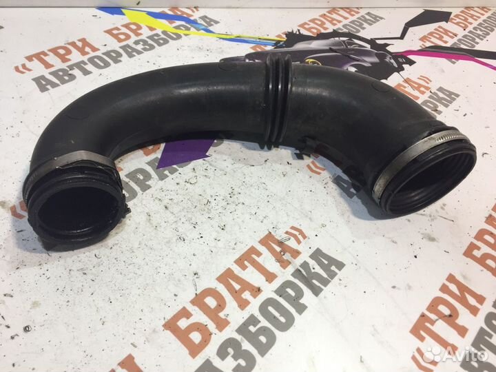 Рено Трафик Патрубок на воздушный фильтр