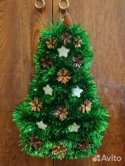 Новогодний венок, ёлочка, букет