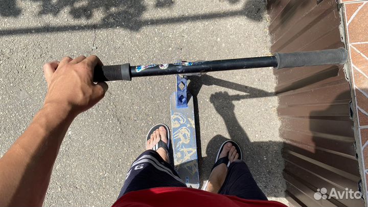 Трюковой самокат