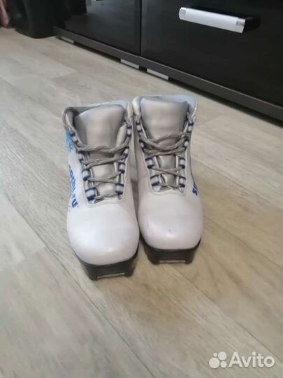 Лыжный комплект детский