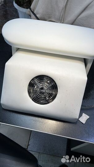 Пылесос маникюрный