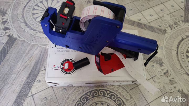 Этикет пистолет