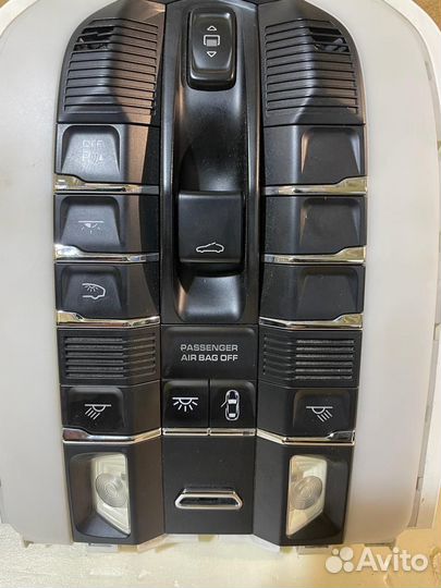 Плафон потолка Порше Кайен 958