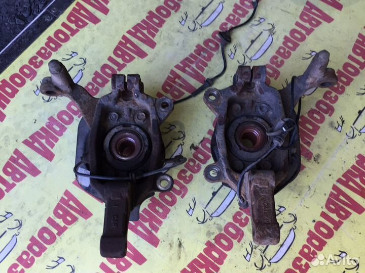 Кулак поворотный для Nissan Teana J31