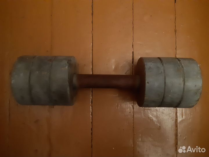 Гантеля 12 кг