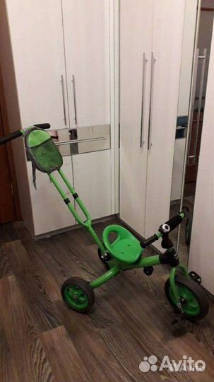 Велосипед трехколесный на 2-4 года