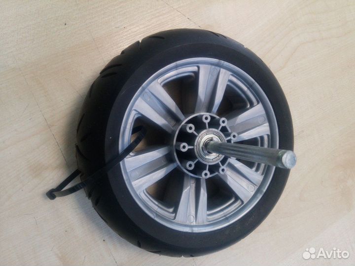 Колесо на детский велосипед