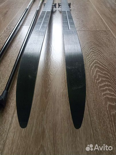 Беговые лыжи