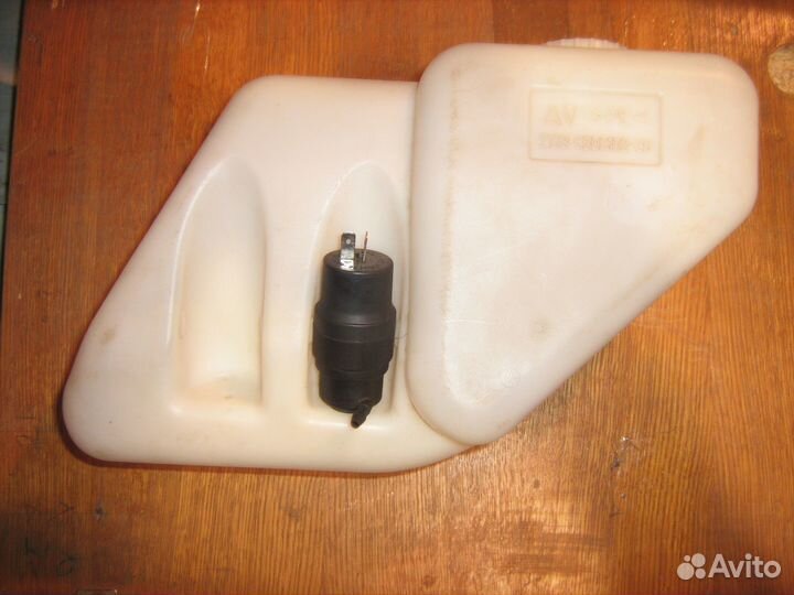 Бачок стеклоомывателя ваз 2109