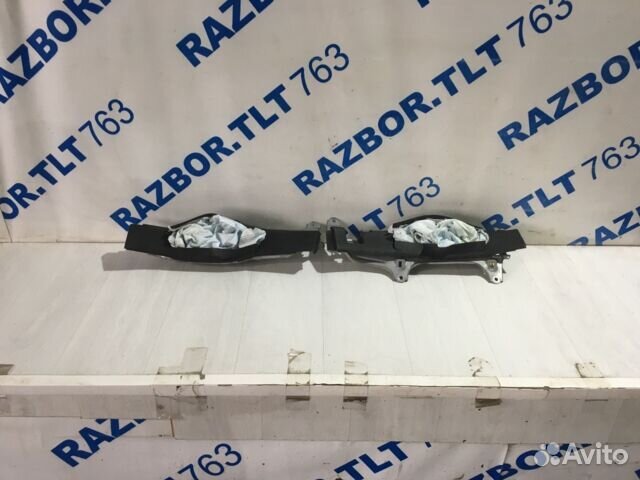 Подушка безопасности в ноги lexus IS350 3.5 ат сед