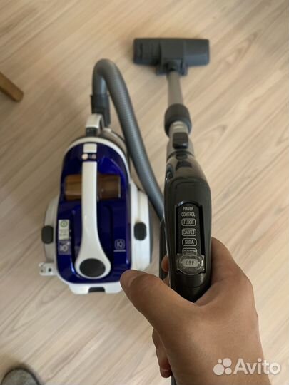 Пылесос LG kompressor