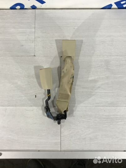 Замок ремня безопасности KIA quoris 3.8 ат