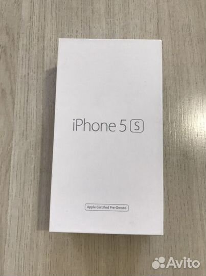 Коробка от iPhone 5s