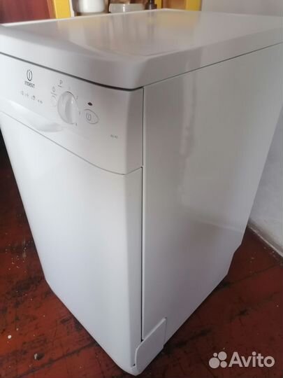 Посудомоечная машина indesit