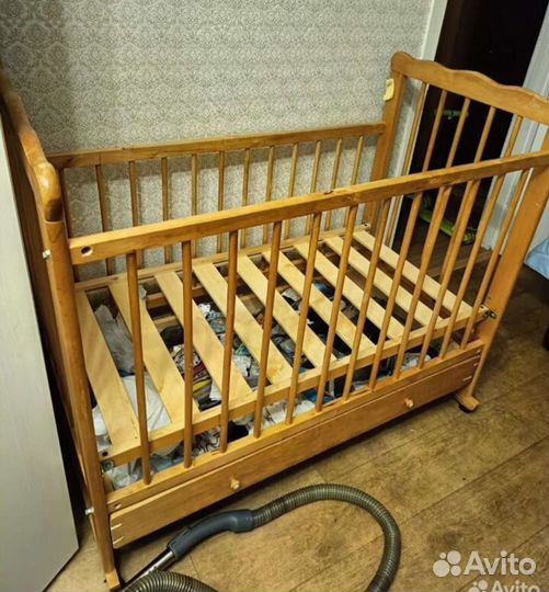 Детская кроватка(разобрана)
