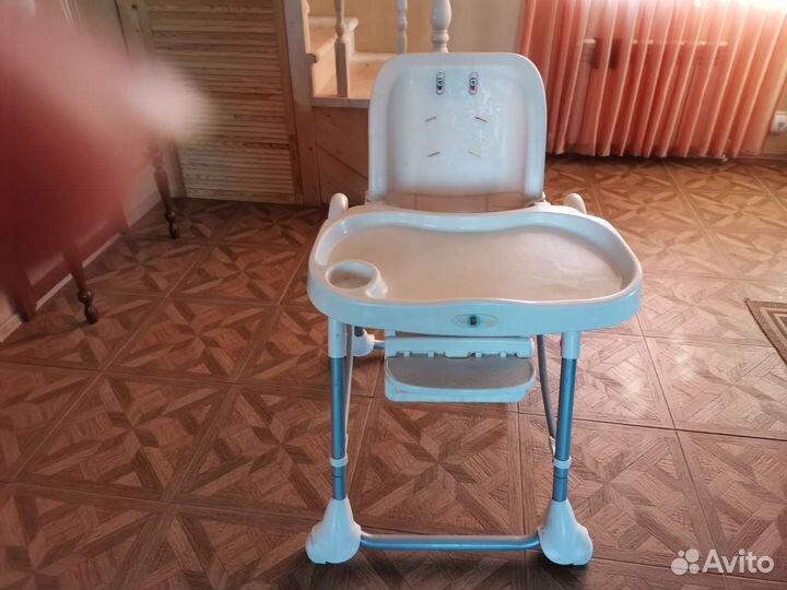 Детский столик для кормления бу