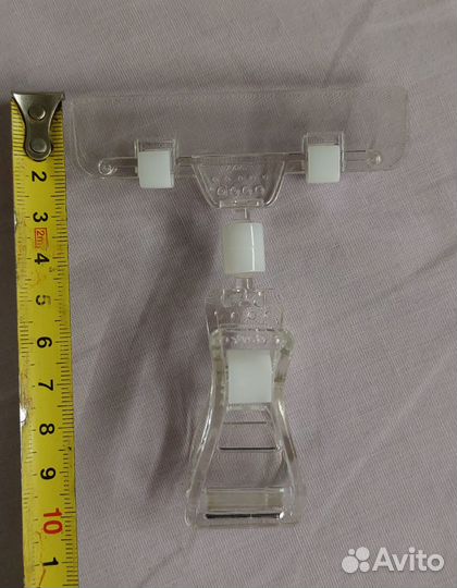 Держатель таблички с зажимом универсальный