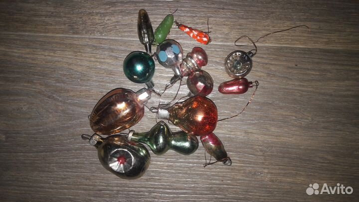 Новогодние игрушки