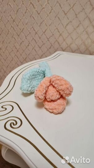 Вязанный тюльпан