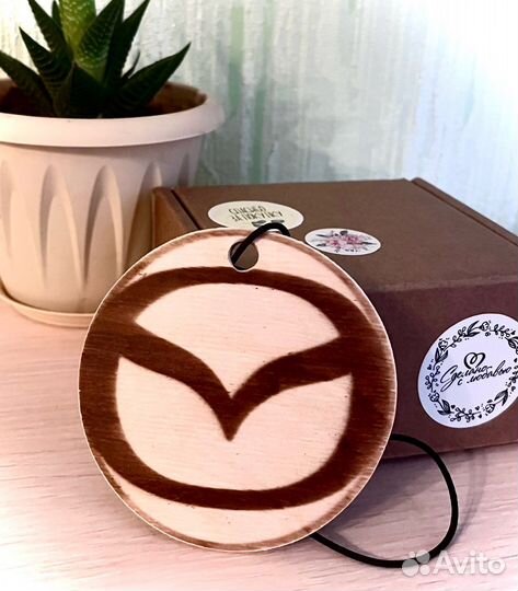 Ароматизатор в машину