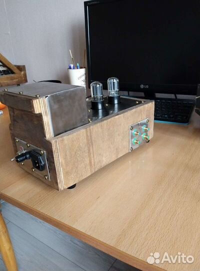 Предусилитель на лампах 6н8с