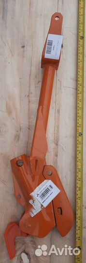 956053 Сошник левый Амазон Amazone