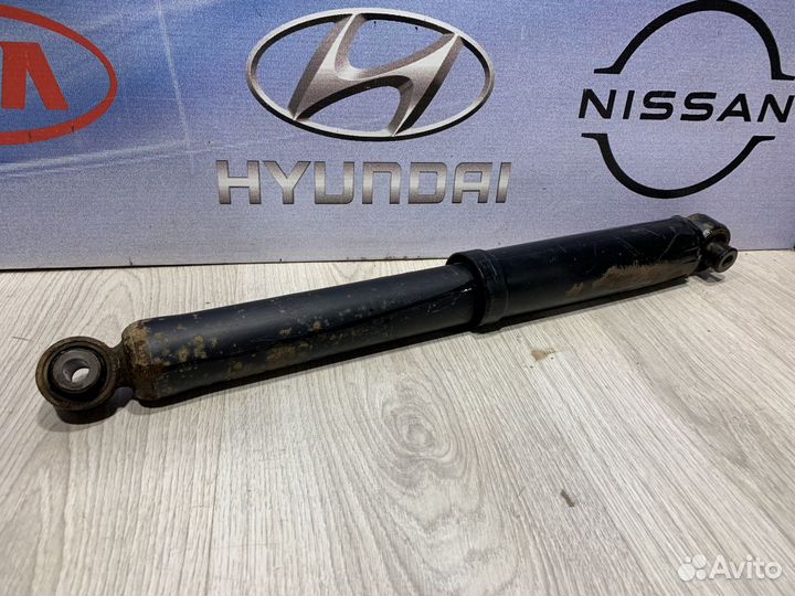 Амортизатор стойка зад Nissan X-trail T31