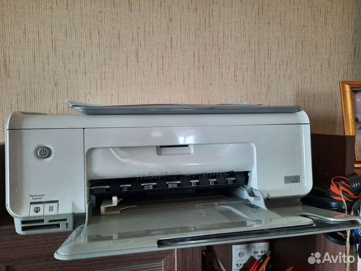 Принтер-сканер цветной HP