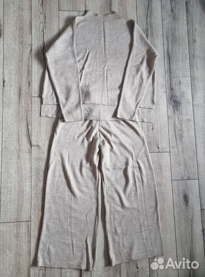 Пакет вещей на девушку 46 размер