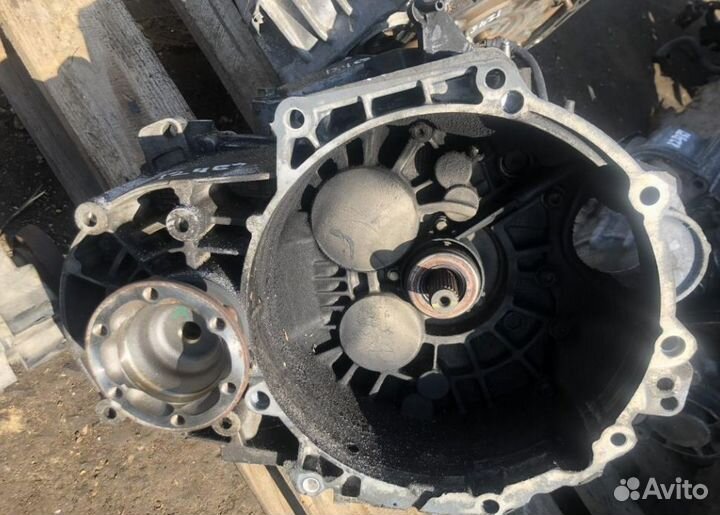 МКПП Volkswagen Golf 5 2007г. 2.0л бензин