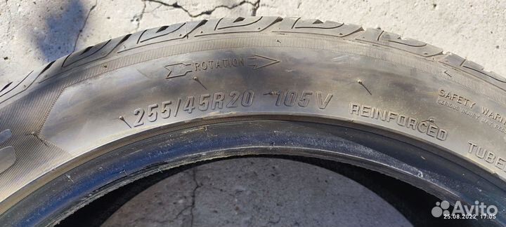 Maxxis MA-Z4S Victra 255/45 R20 105V