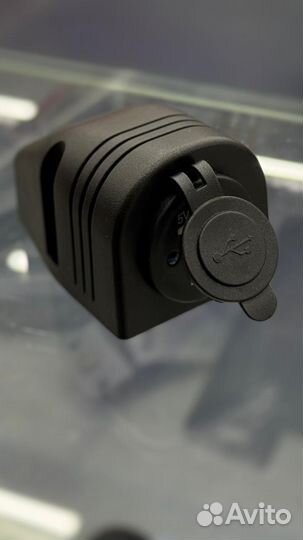 Разъем USB 5В.3.1А на панель