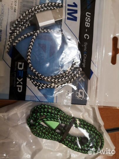 Фирменные кабели для зарядки смартфонов и планшето